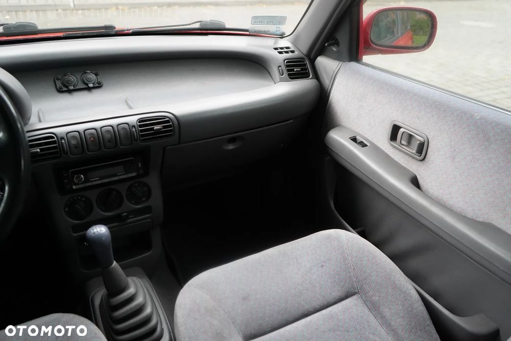 Nissan Micra - 23