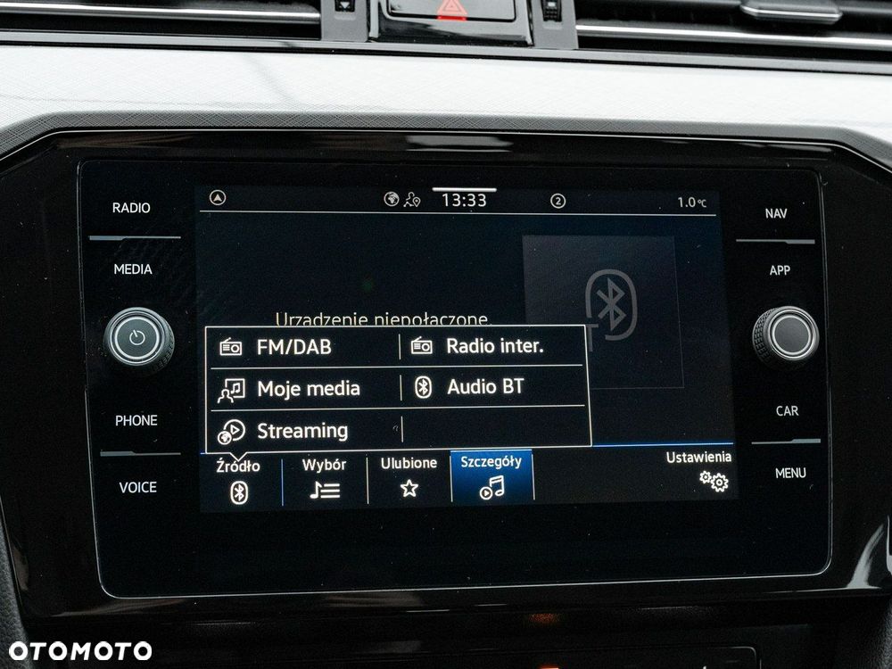 Volkswagen Passat - 19