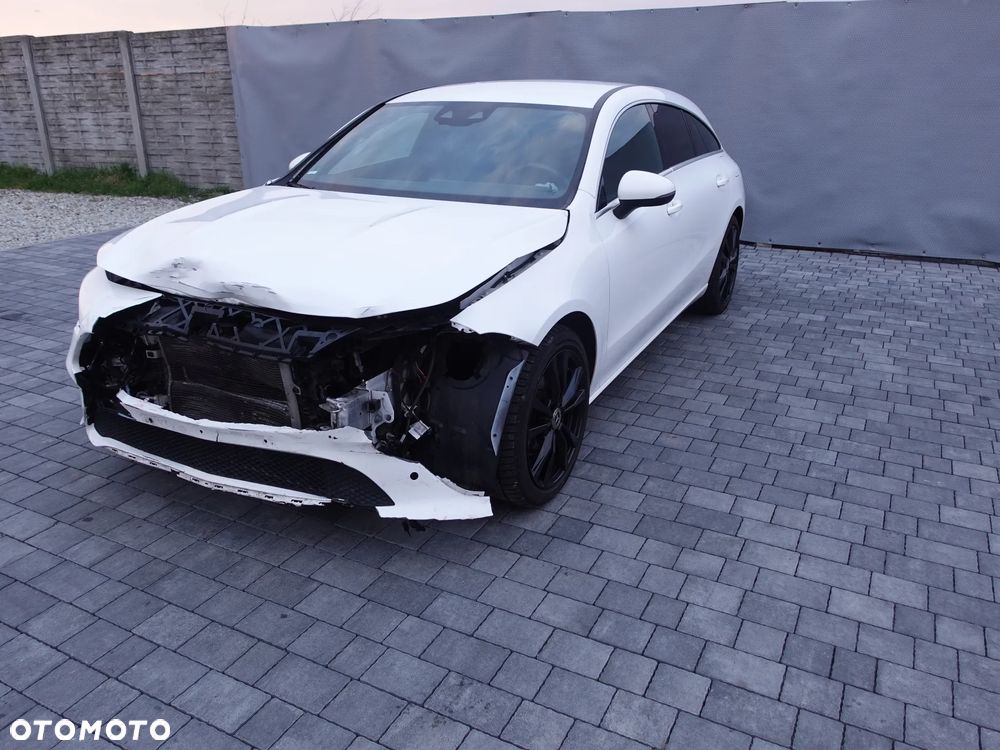 Mercedes-Benz CLA 200 d 8G-DCT Progressive - 10