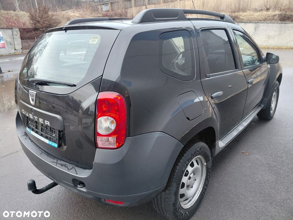 Dacia Duster 1.6 16V 105 4x2 Prestige - 4