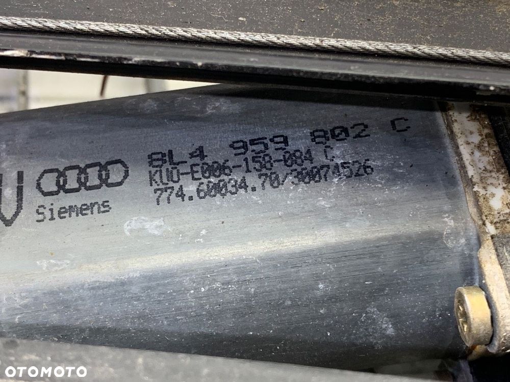 PODNOŚNIK SZYBY PRAWY PRZÓD - 249.00 PLN - AUDI A3 (8L1) 1996 - 2006 1.6 74 kW [101 KM] benzyna - 5