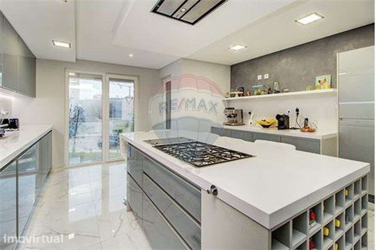 Apartamento T4 para arrendamento - Grande imagem: 3/42
