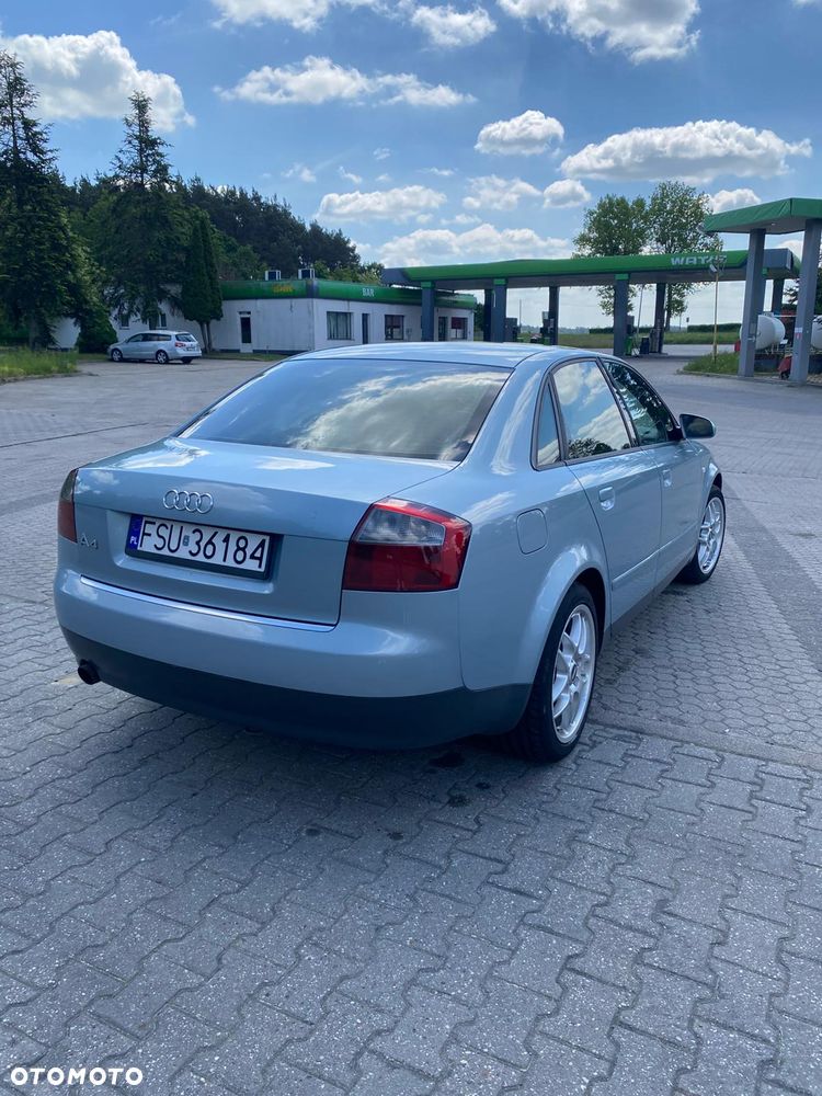 Audi A4 Limousine 1.6 - 4