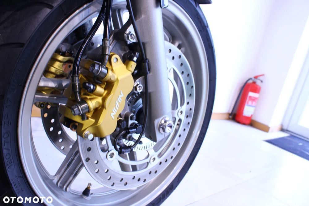 Honda CBF - 23