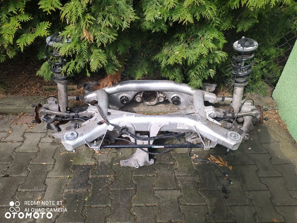 Most Amortyzator Półoś komplet M6 F12 F13 F06 M5 BMW