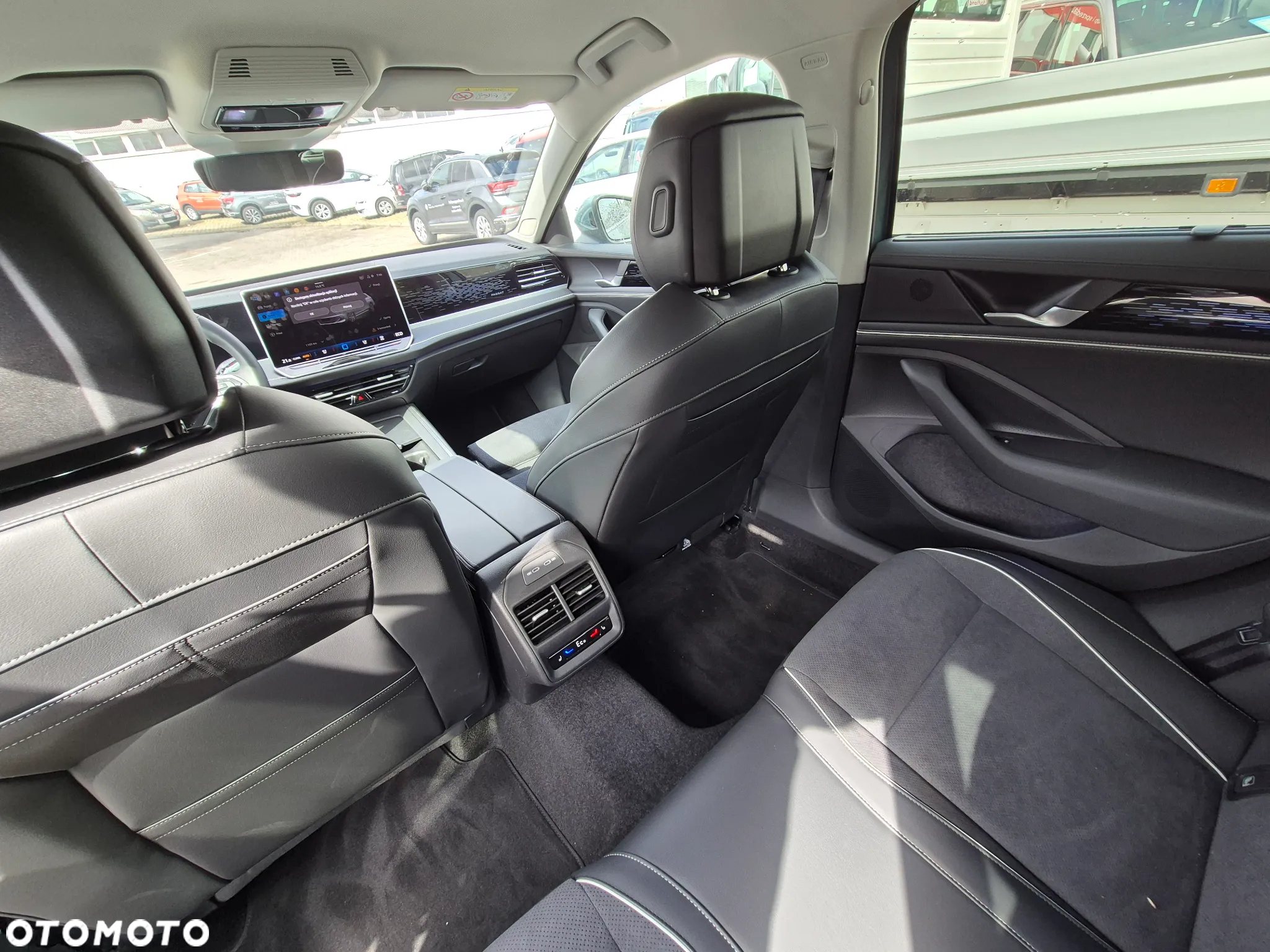 Volkswagen Passat Variant 1.5 e-Hybrid OPF DSG Business - 10