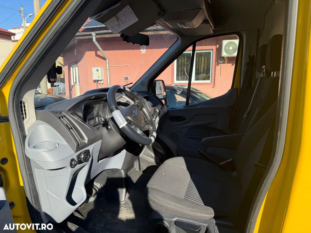 Ford Transit - 11