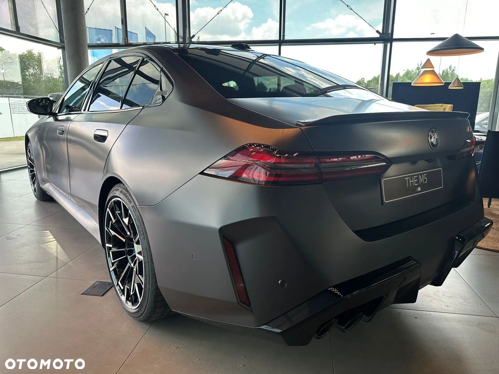 BMW M5 - 5