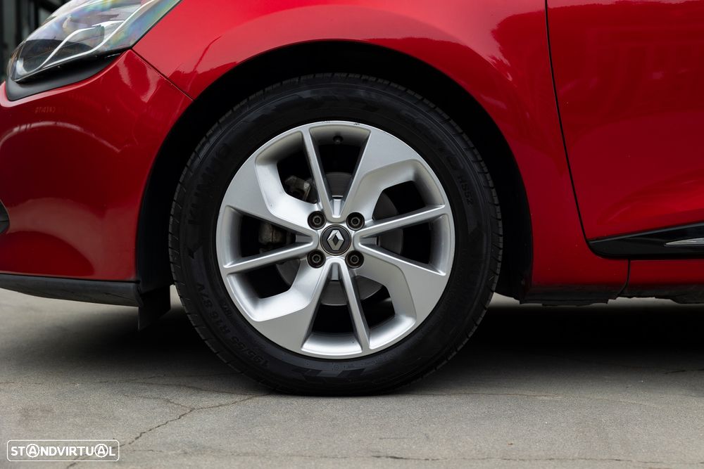 Renault Clio Sport Tourer 1.5 dCi Limited — fotografia 6