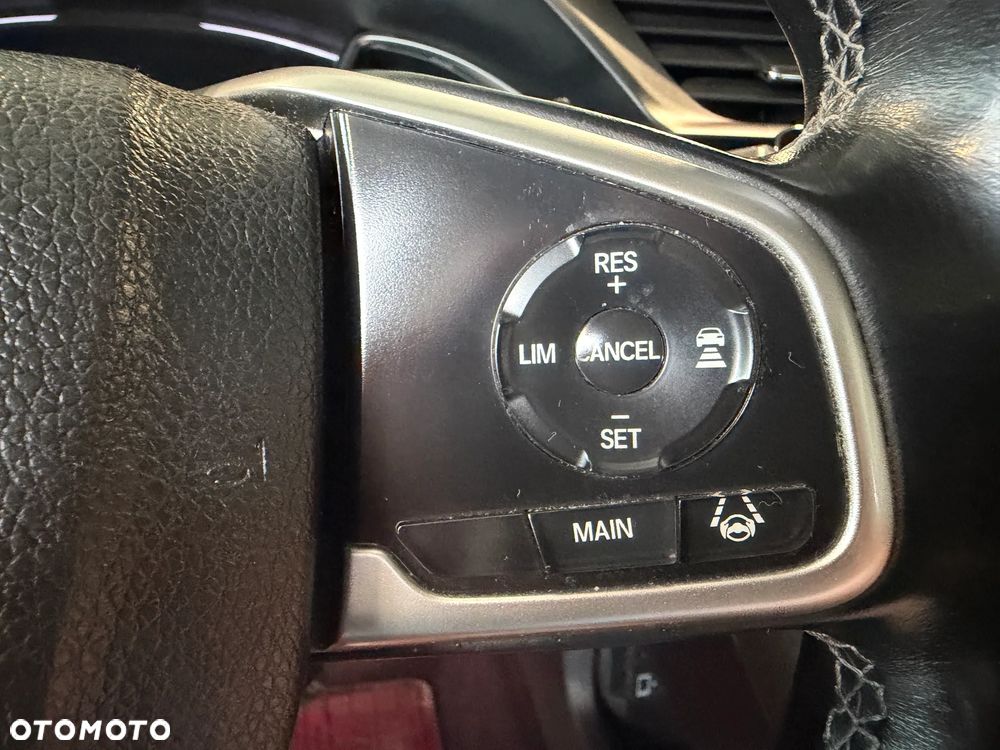 Honda Civic 1.5 T Executive CVT - 36