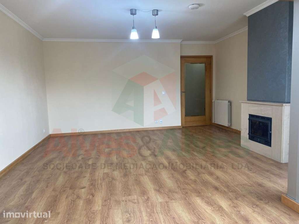 Apartamento T2 - Maia - Vila Nova da Telha a 10 min. da Estação do ... - Grande imagem: 2/13