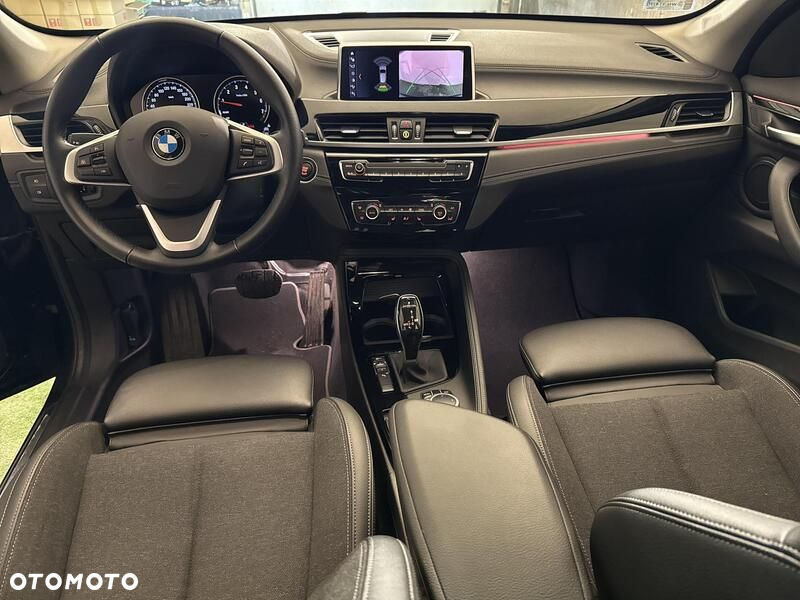 BMW X1 sDrive18i - 22