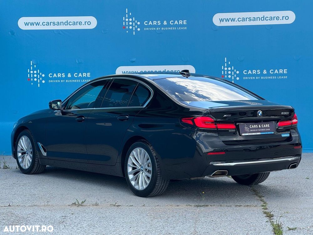 BMW Seria 5 530i xDrive Aut. Luxury Line - 4