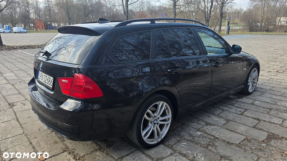 BMW Seria 3 318d - 3