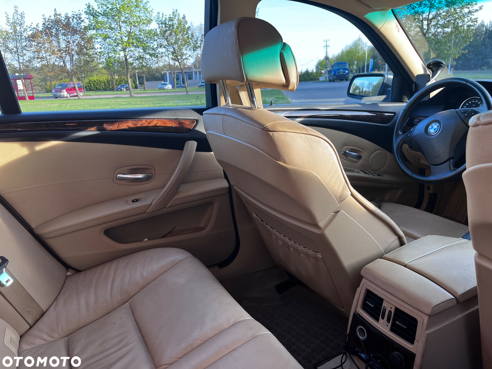 BMW Seria 5 - 12