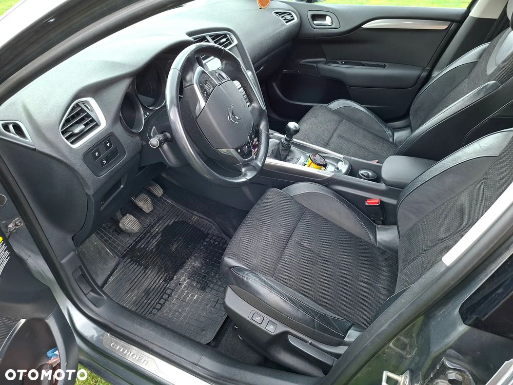 Citroën C4 1.6 HDi Exclusive - 8