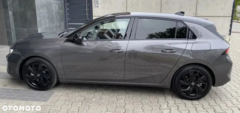Opel Astra VI 1.6 T Plug-in Hybrid GS Line - 27