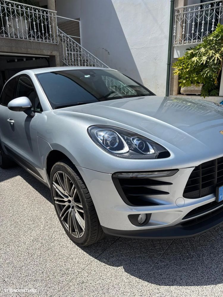 Porsche Macan - 3