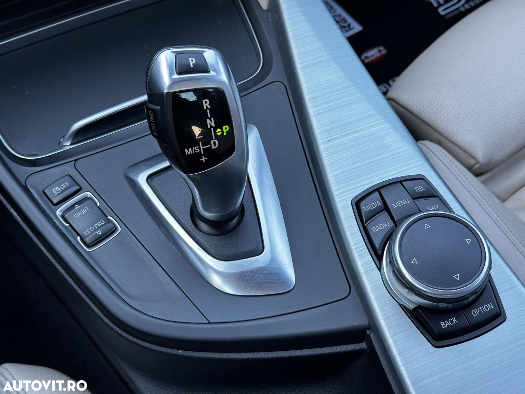 BMW Seria 3 320i Aut. Sport Line - 21