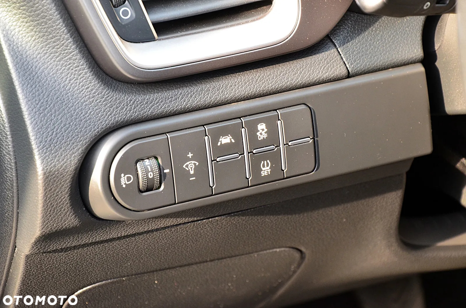 Kia Ceed - 22