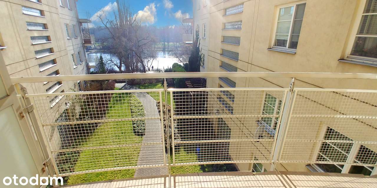 Apartament nad jeziorem