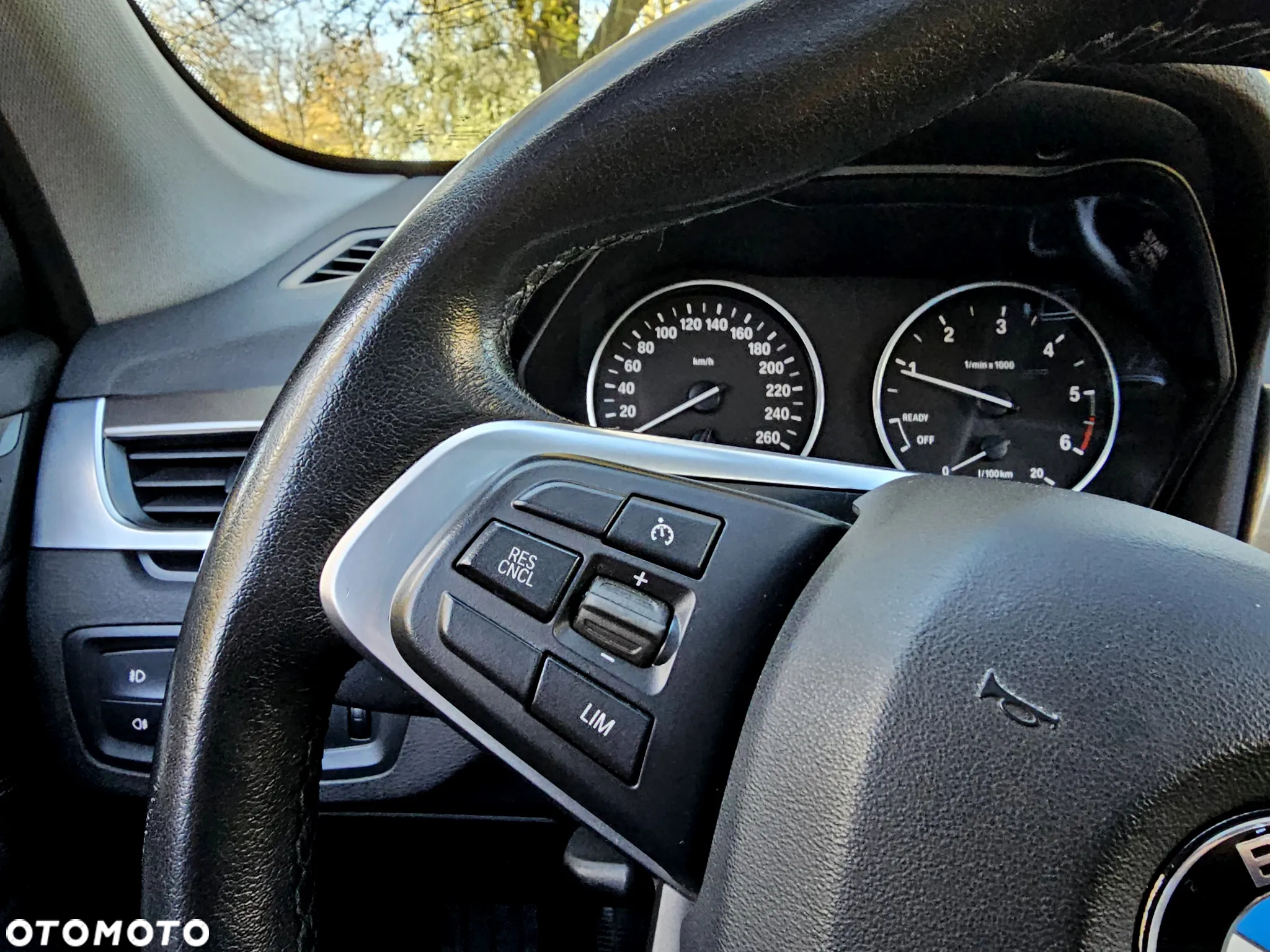 BMW X1 sDrive18d xLine - 22