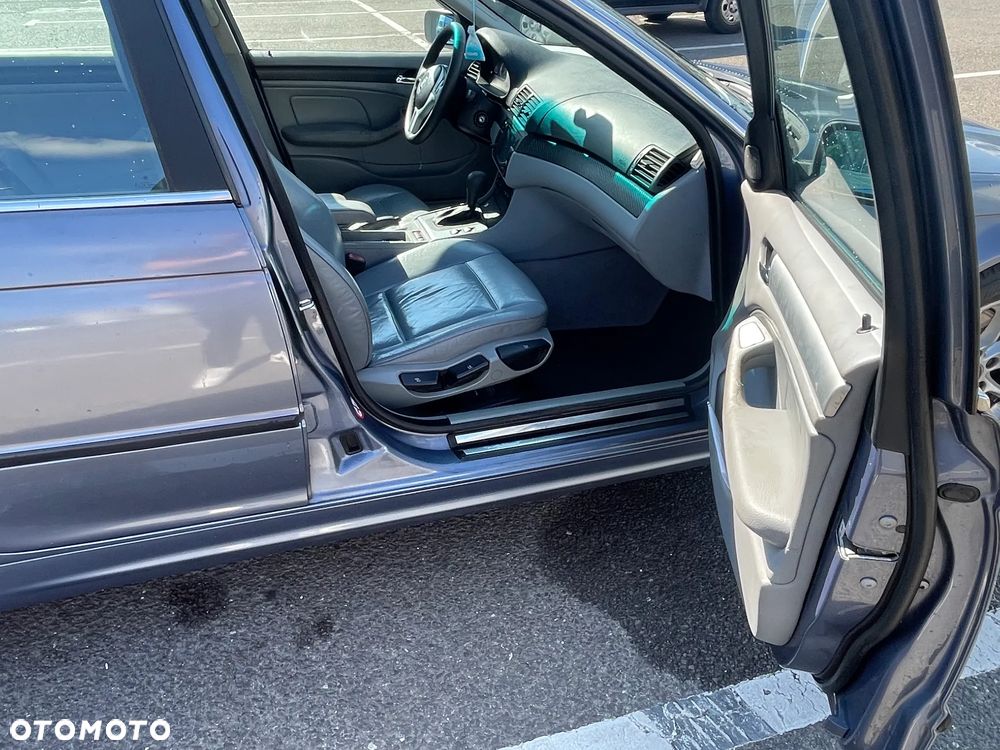 BMW Seria 3 - 23