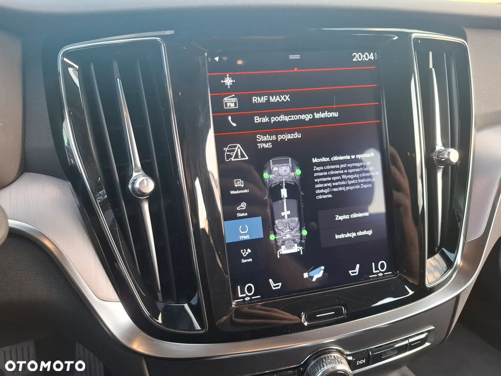 Volvo V60 D3 Momentum - 12