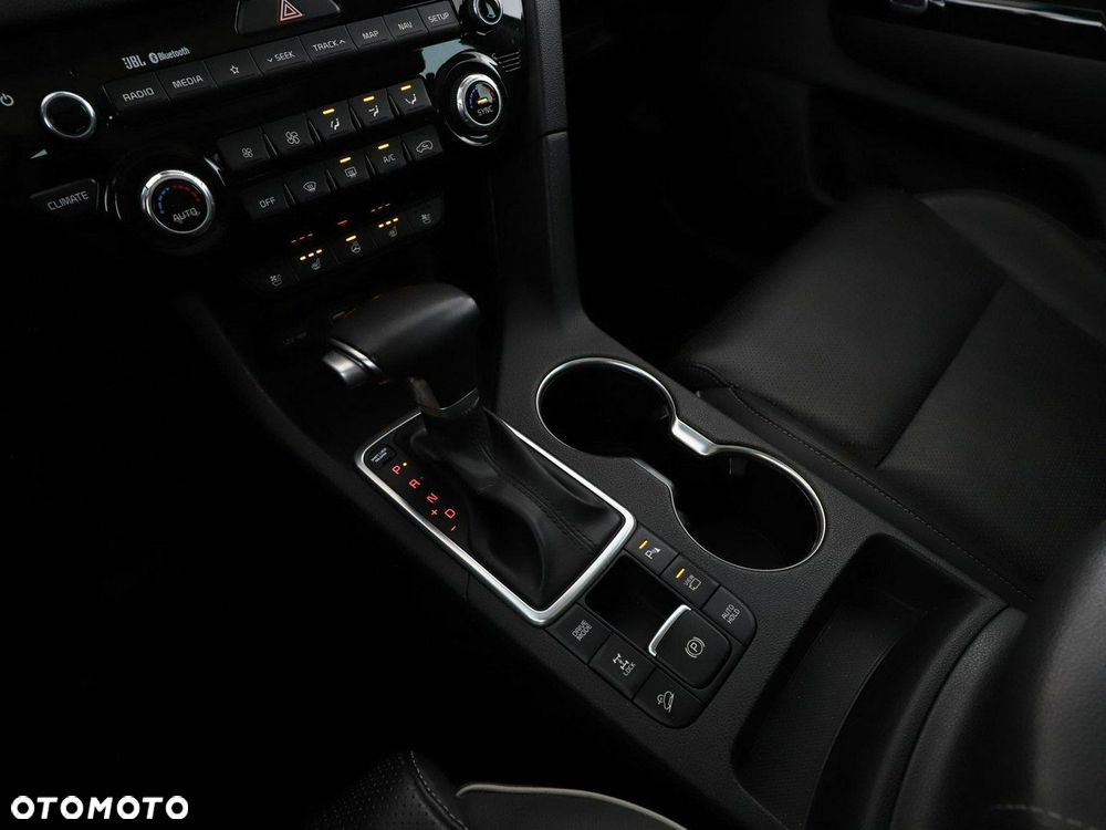 Kia Sportage 1.6 T-GDI AWD DCT PLATINUM - 31