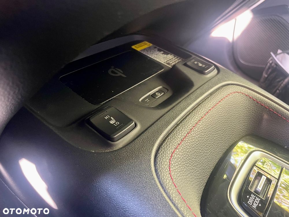 Toyota Corolla 2.0 Hybrid Executive - 13