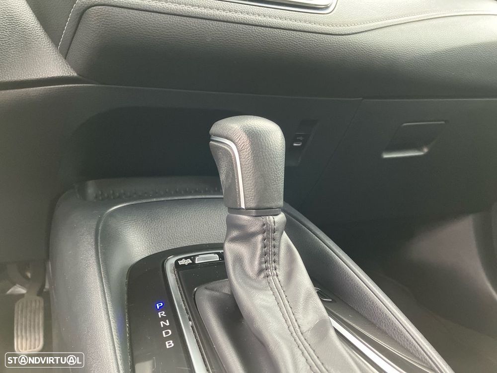 Toyota Corolla Touring Sports 1.8 Hybrid Comfort - 31