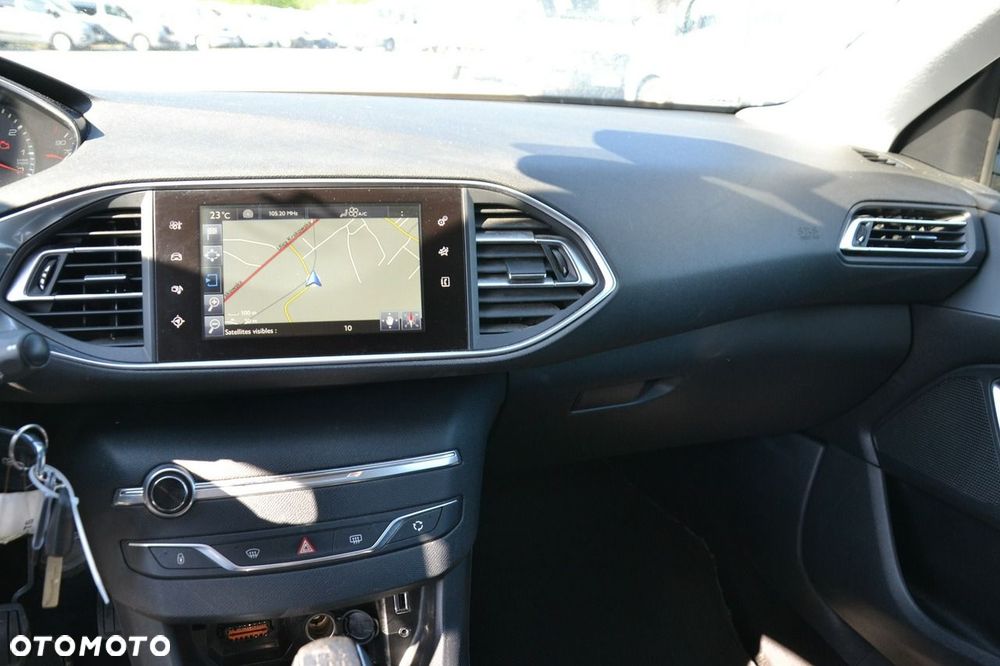 Peugeot 308 - 12