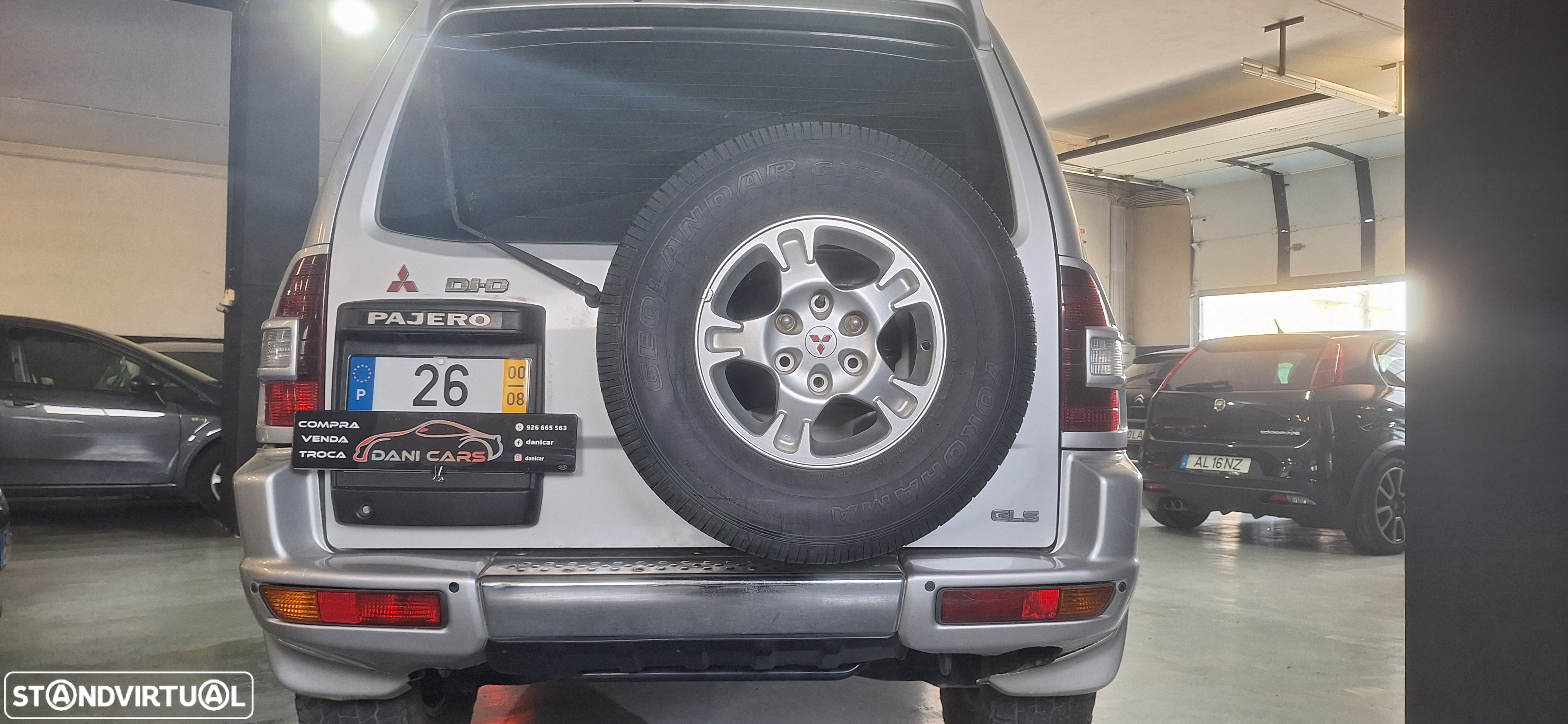 Mitsubishi Pajero 3.2 DI-D GLS - 7