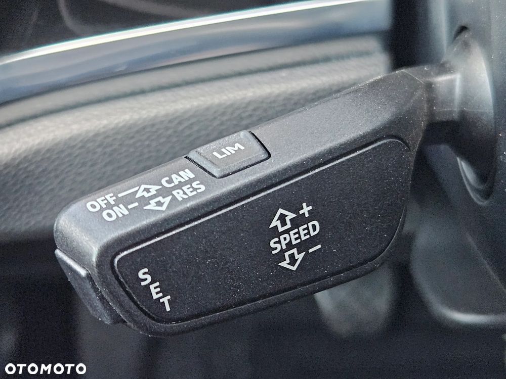 Audi Q3 35 TDI Quattro Advanced - 24
