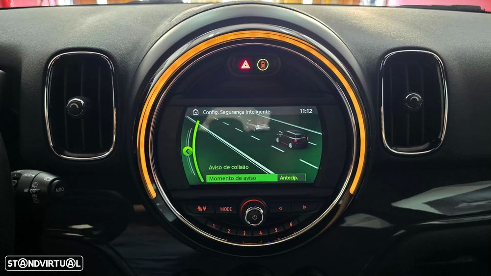 MINI Countryman One D Auto - 38