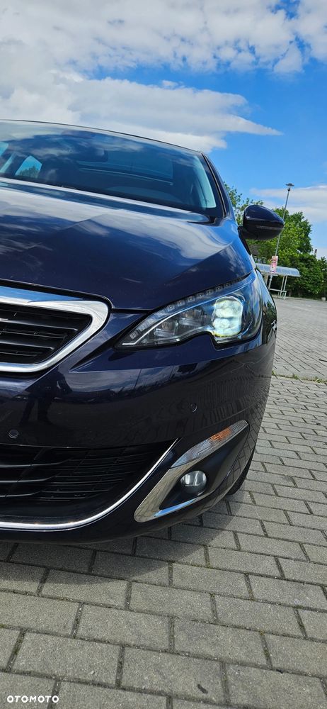 Peugeot 308 e-HDi 115 Stop & Start Allure - 22