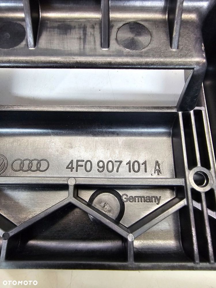UCHWYT MOCOWANIE WZMACNIACZA AUDI A4 B8 A5 8T 4F0907101A - 4