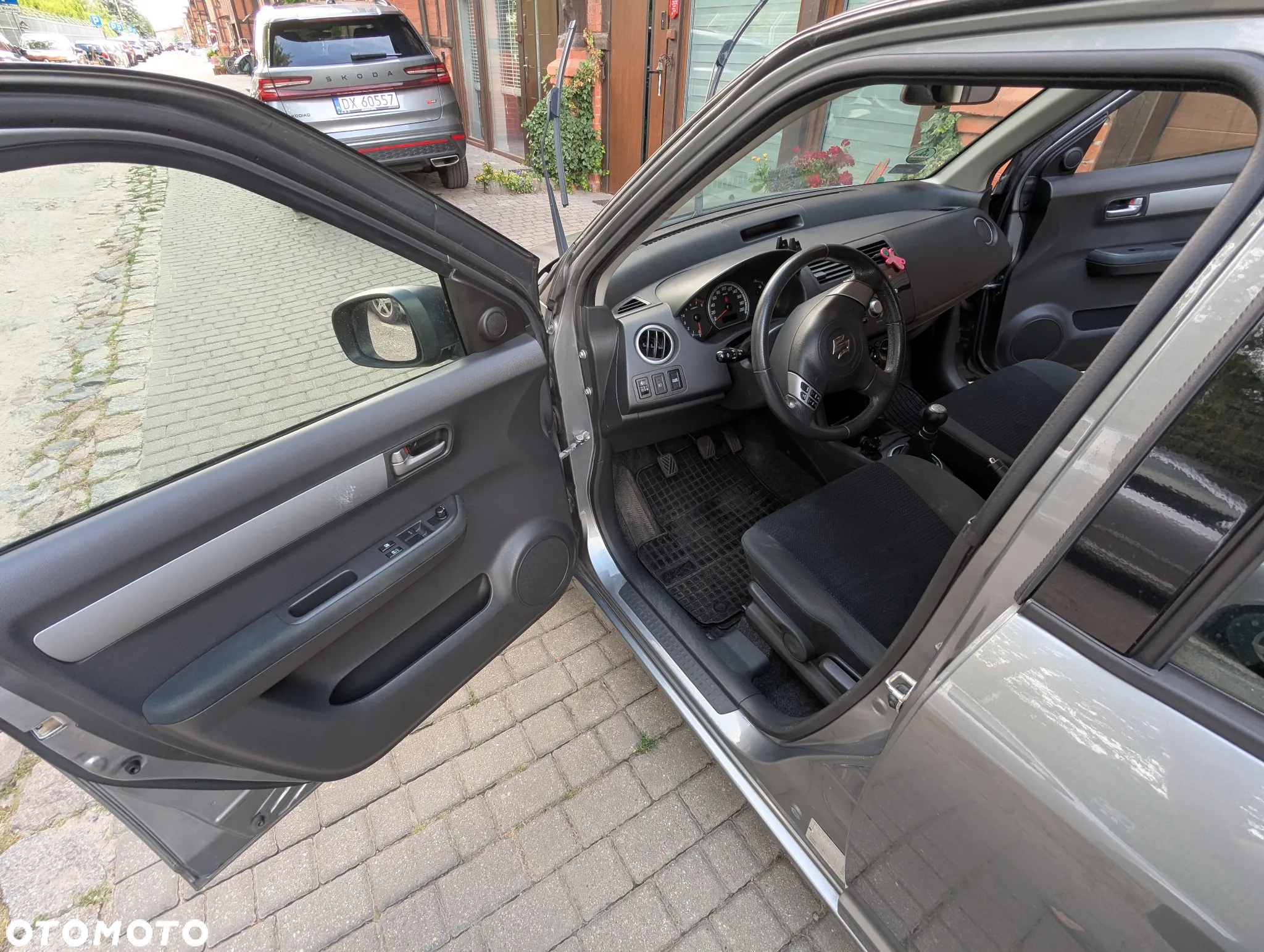 Suzuki Swift - 15