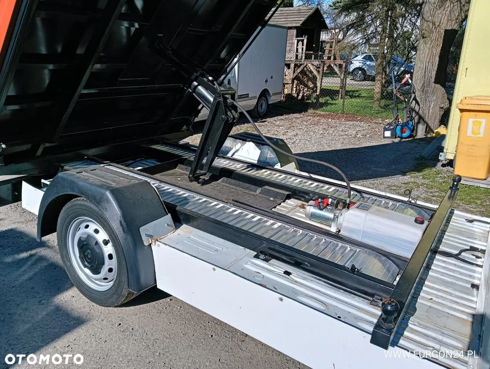 Renault TRAFIC WYWROTKA KIPER Z NAJAZDAMI NR 840 - 5