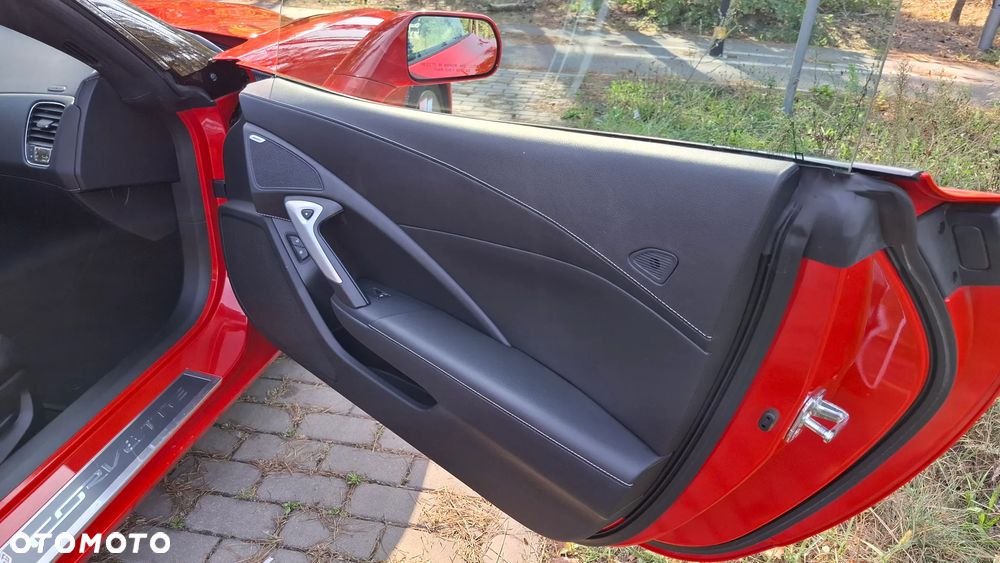 Chevrolet Corvette Stingray 6.2 V8 Automatik Red Edition - 14