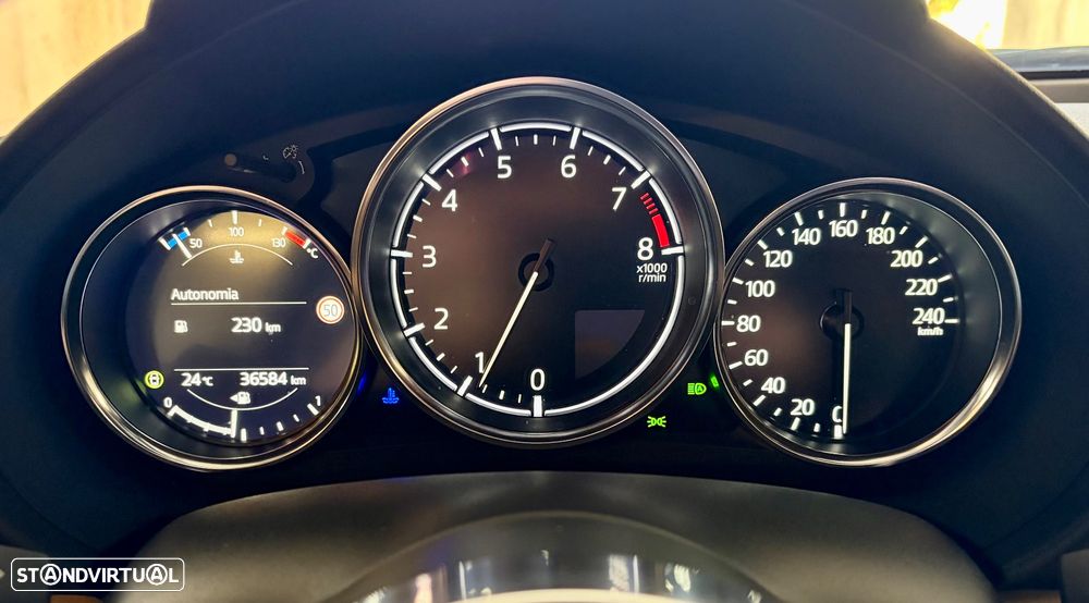 Mazda MX-5 1.5 Sky-G Kazari - 25