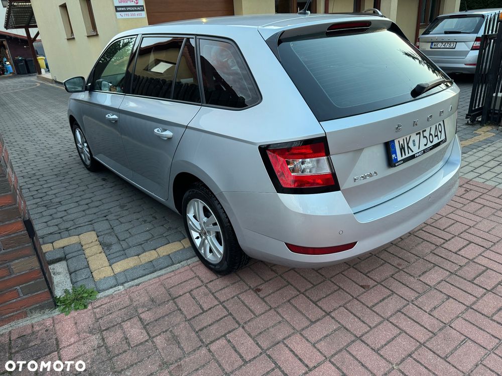 Skoda Fabia 1.0 TSI Ambition - 2