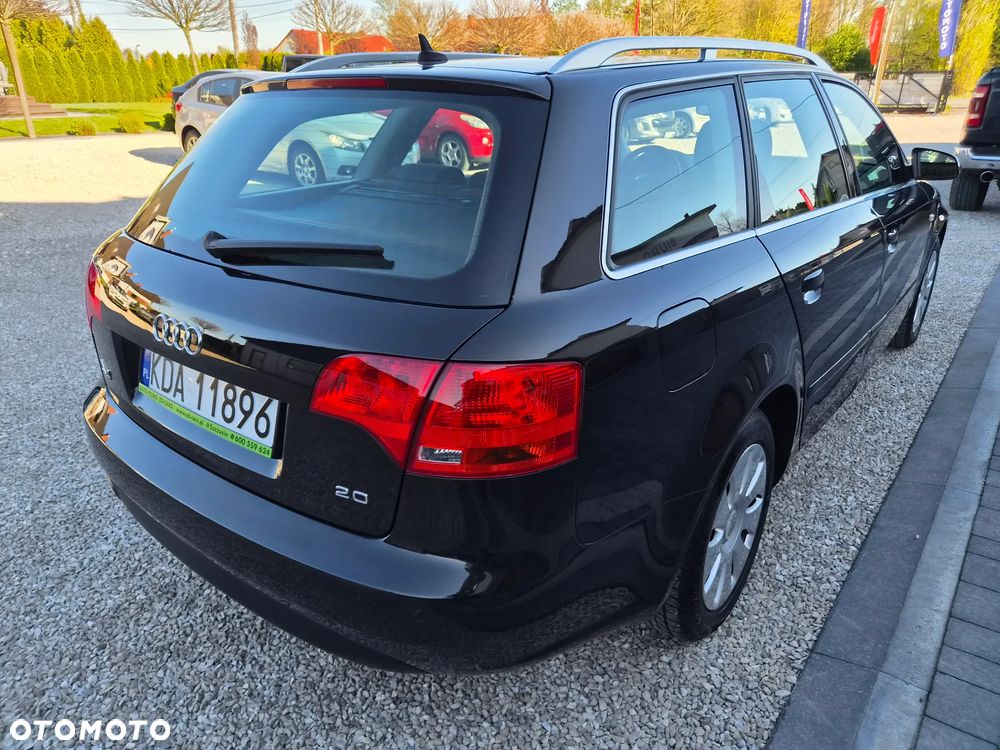 Audi A4 Avant - 10