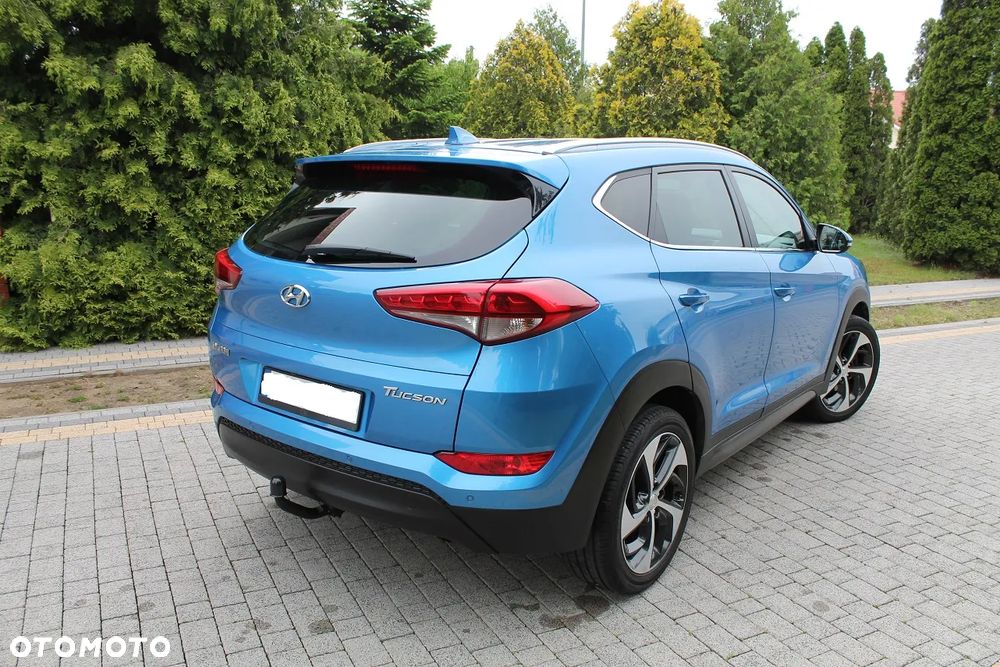 Hyundai Tucson 1.7 CRDI BlueDrive Style 2WD - 4