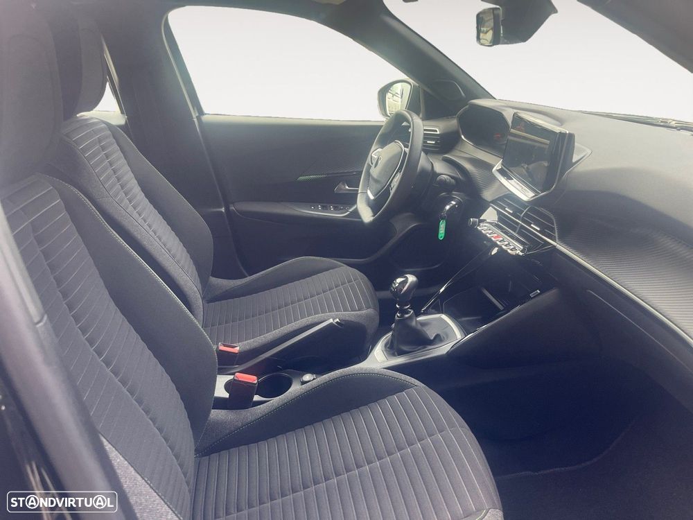 Peugeot 2008 1.2 PureTech Active - 15