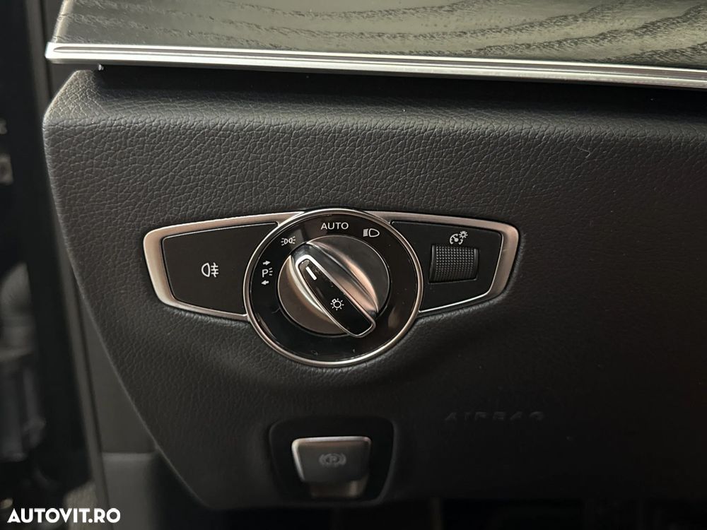 Mercedes-Benz E 220 d 9G-TRONIC - 17