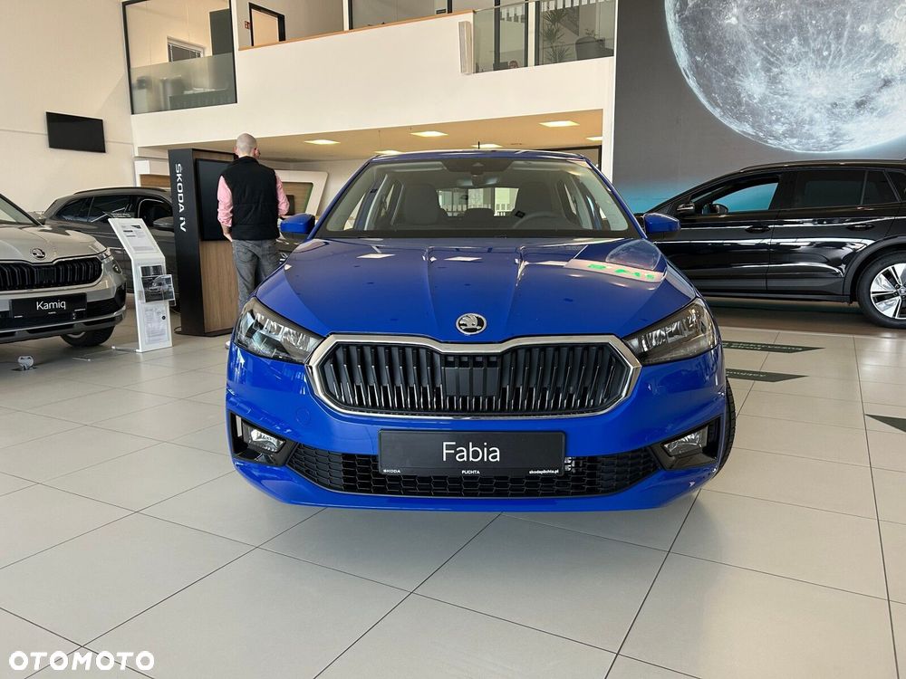 Skoda Fabia 1.0 Essence - 3