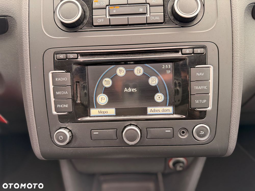 Volkswagen Touran 2.0 TDI DPF DSG Trendline - 19