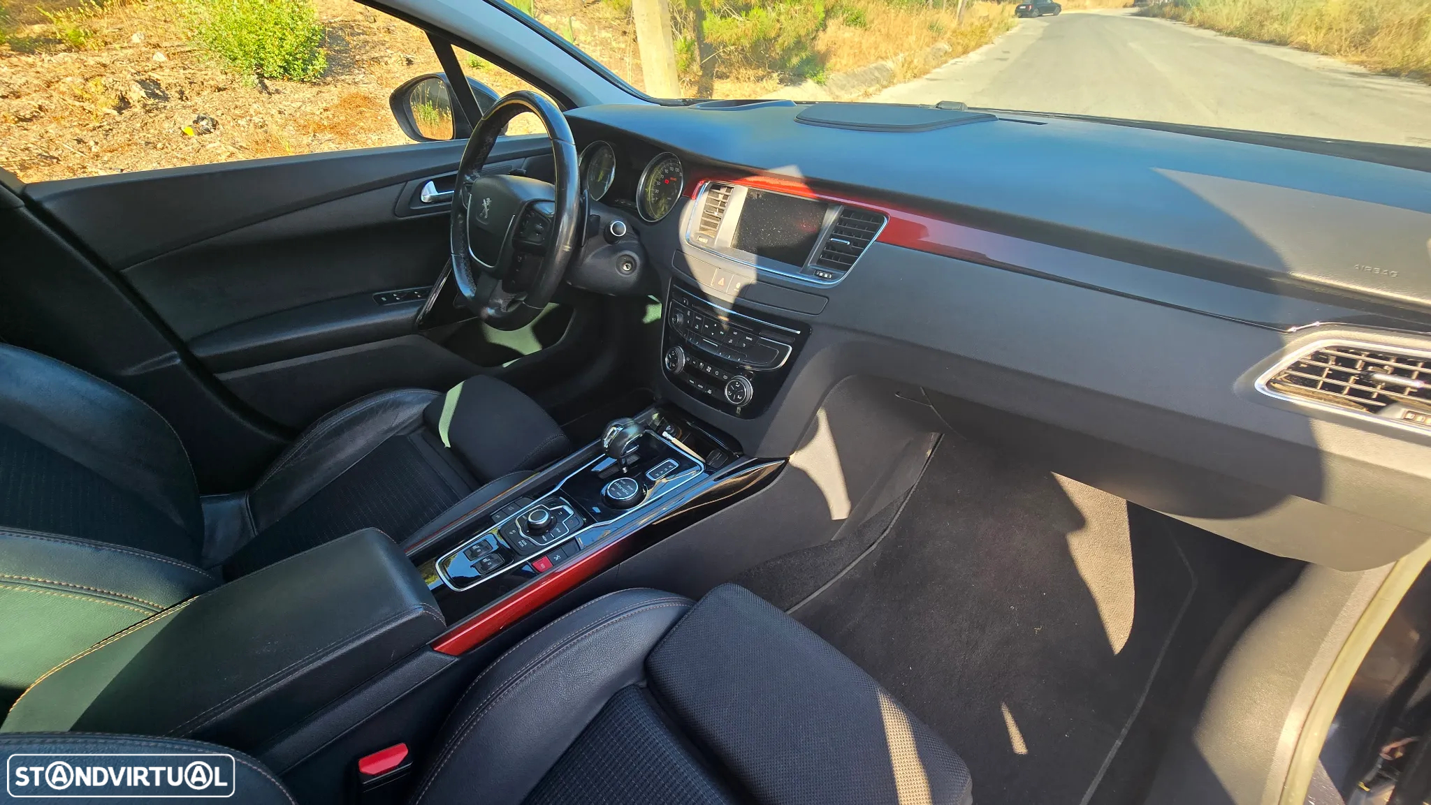 Peugeot 508 RXH 2.0 HDi Hybrid4 Limited Edition 2-Tronic - 2