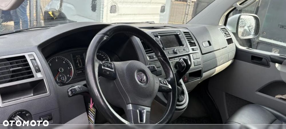 Volkswagen Transporter T5 - 36